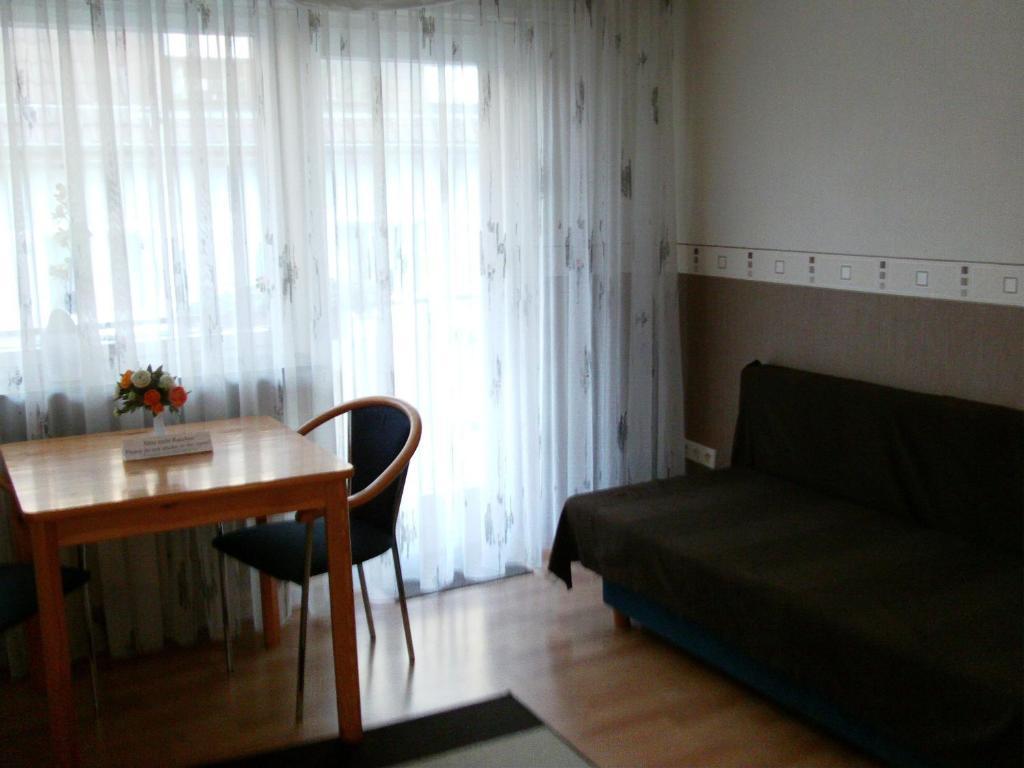 Hotel Martinsklause Meckesheim Kamer foto