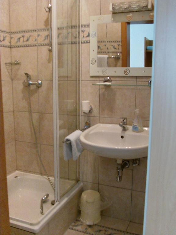 Hotel Martinsklause Meckesheim Kamer foto